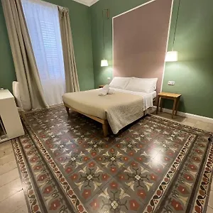 Bed In Guest house